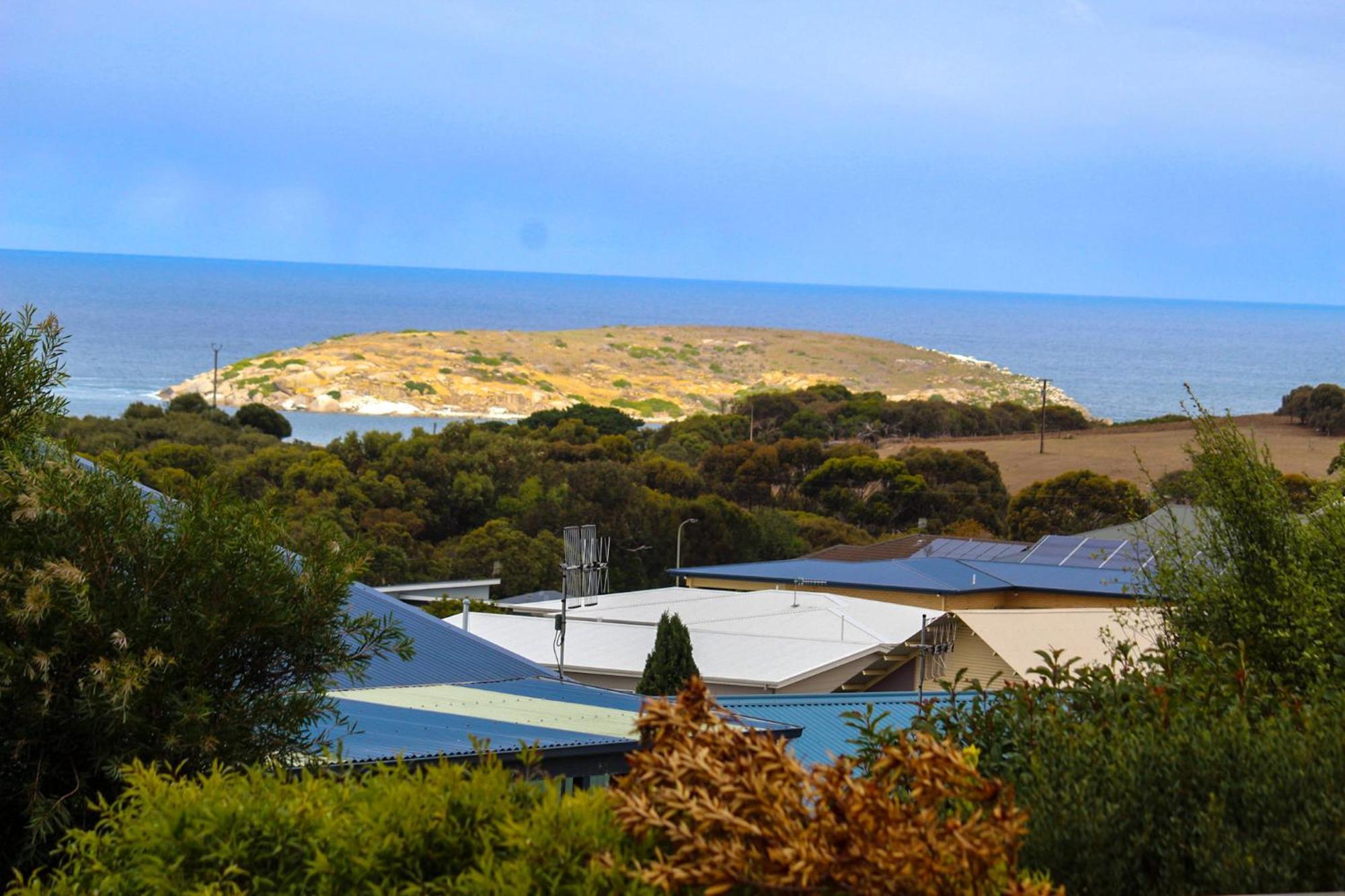 Encounter Bay Family Retreat ' Pets Welcome' Villa Exterior photo